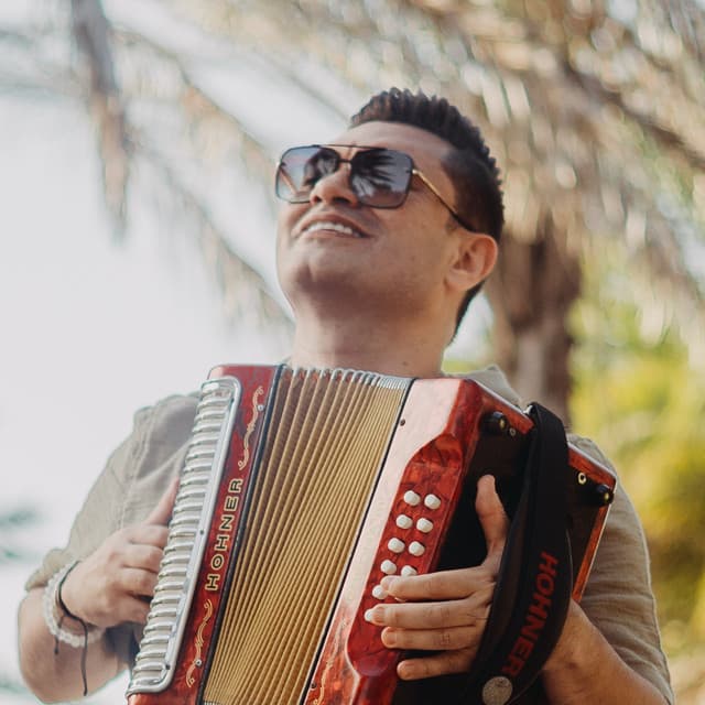 Eimar Martinez